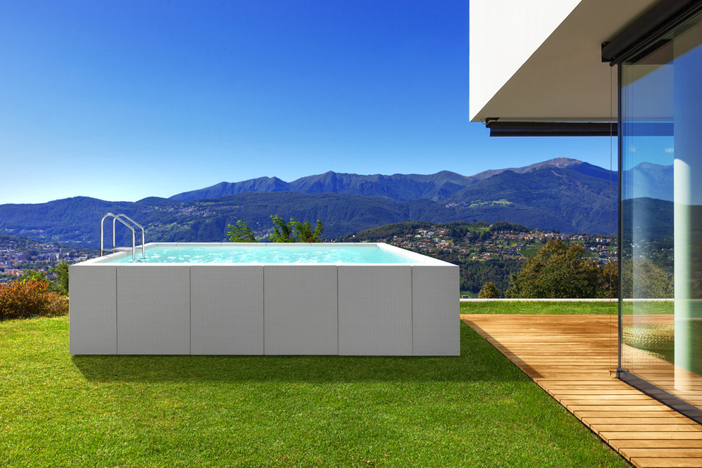 Dolchevita Diva by Splash Pools in a beautiful outdoor installation