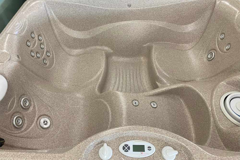 Refurbished Caldera Spas Celio